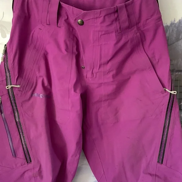 Patagonia Women’s Ski Pants - Picture 6 of 7